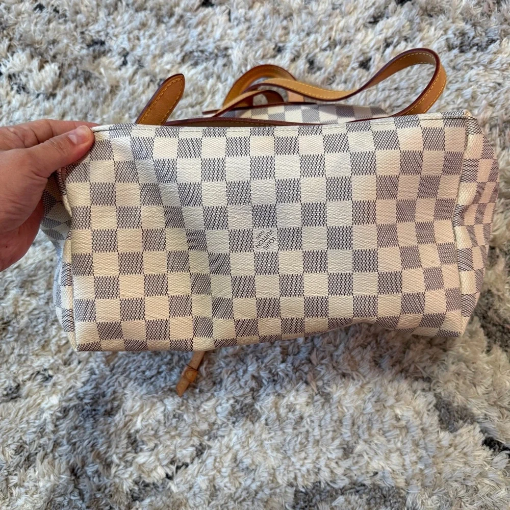 Louis Vuitton Damier Azur Sperone Backpack - Picture 5 of 15